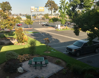 plenty of free parking at CreativeSights